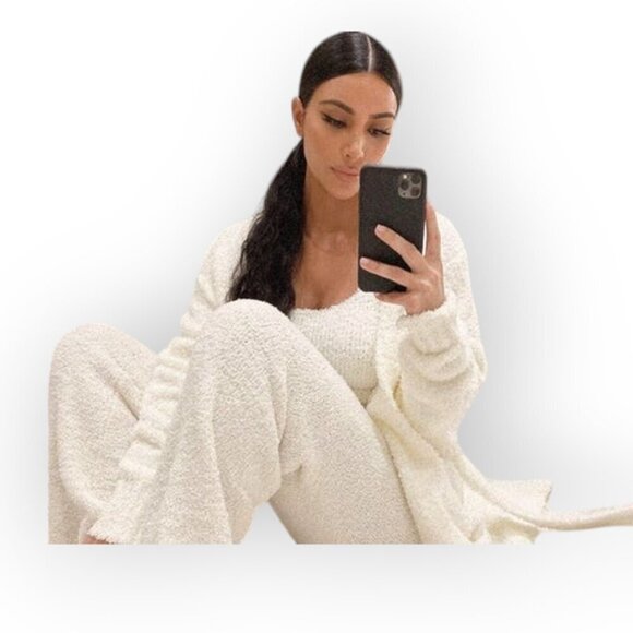 Warm Soft SKIMS Cozy Knit Pants Bone Size 4X5X Plus Size Stretchy Lounge Wear - Picture 4 of 14